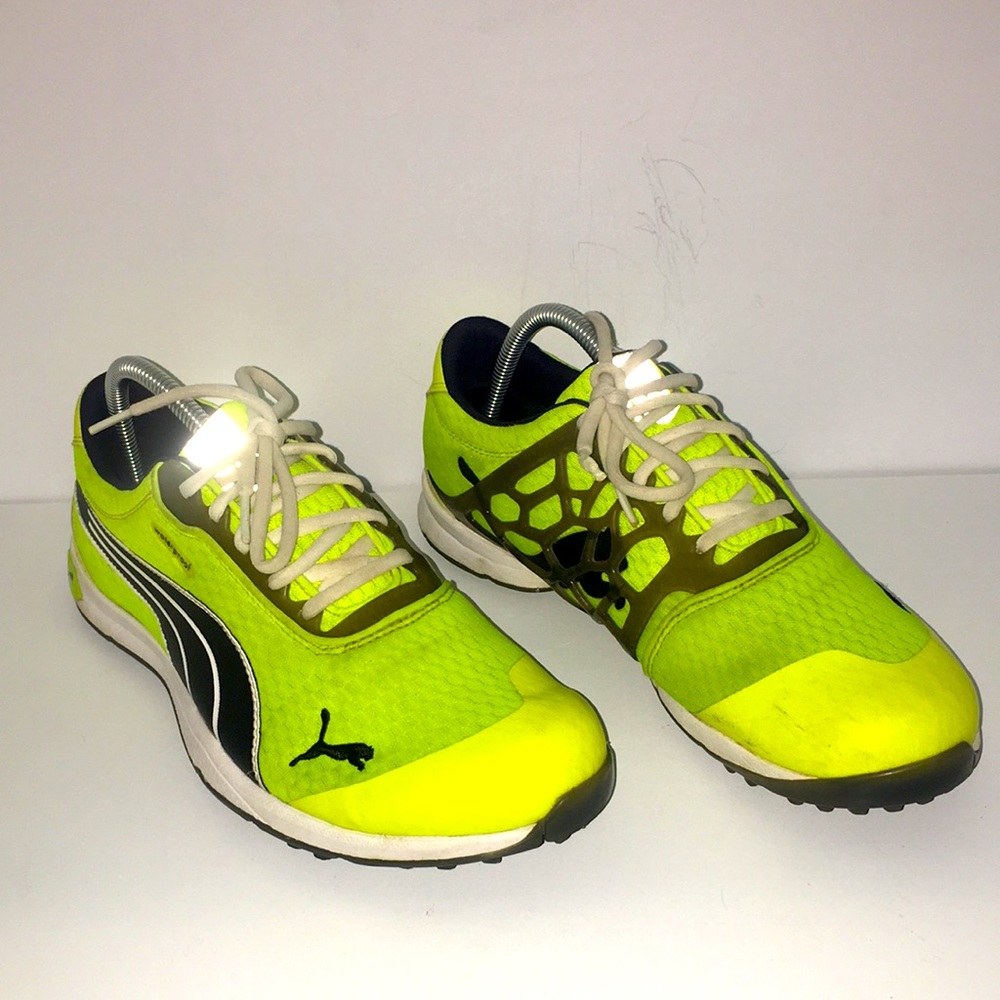 Puma waterproof ARCHTEX smart quill Athletic shoes size 9 1/2